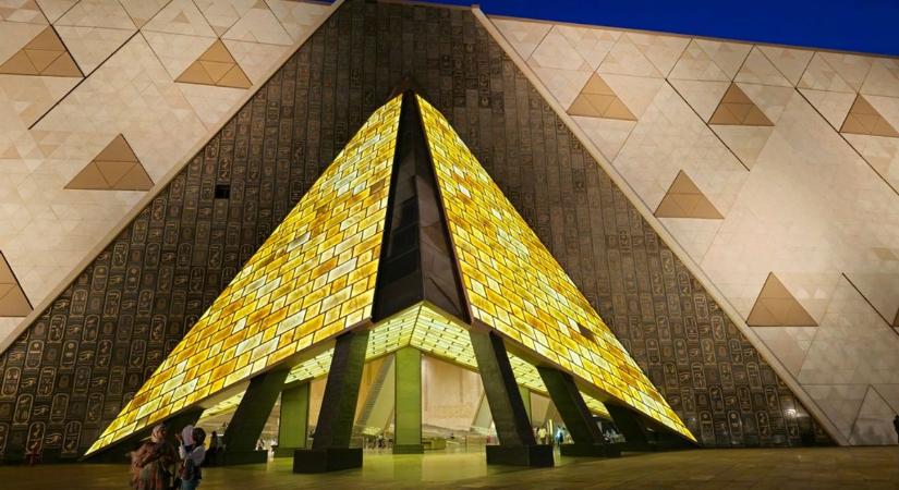 Egyiptom fővárosában, Kairóban november 1-jén ünnepélyesen megnyitották a Nagy Egyiptomi Múzeumot