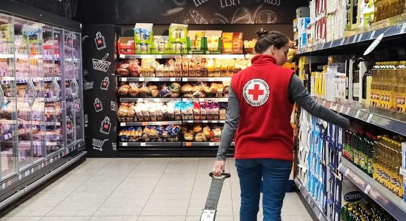 Egy csomagnyi szeretet: újra összefog a Vöröskereszt és a PENNY