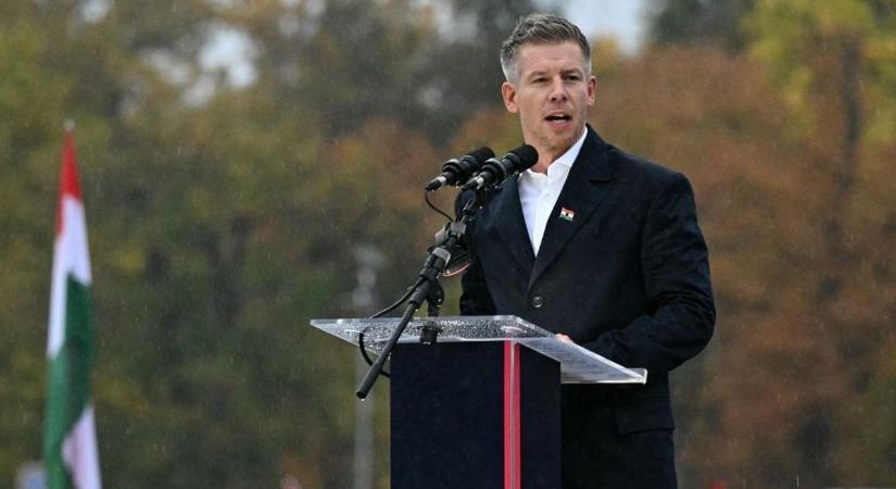 Magyar Péter szerint meghozta az emberek kedvét a Tisza alkalmazásához az adatszivárgási botrány és több ezer új regisztráló van