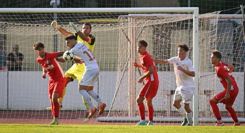 NB III.: az Eger SE jobb volt, a Füzesabony ugyanott áll, a Hatvan kétszer több pontot gyűjtött