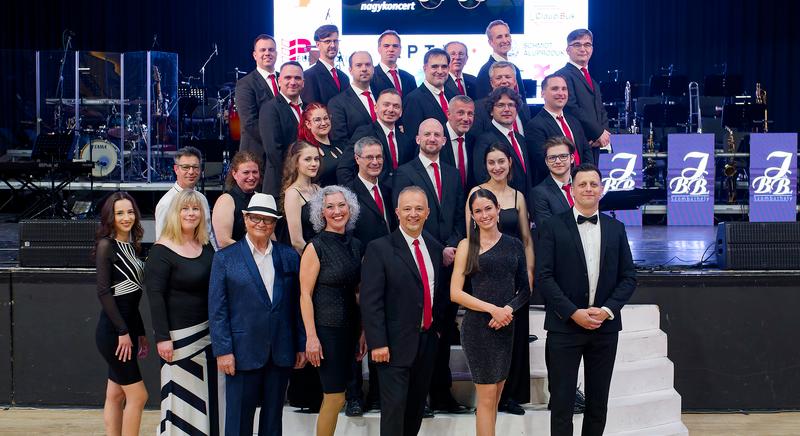 Az Isis Big Band 30 éves jubileumi koncertje a Sárvár Arénában (nov. 9.)