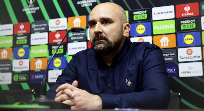 Mérkőzés közben összeesett egy élvonalbeli fociedző