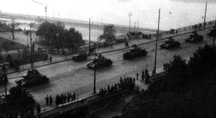 A Nyugat csúnyán cserben hagyott minket – egyedül csak magunkra számíthatunk