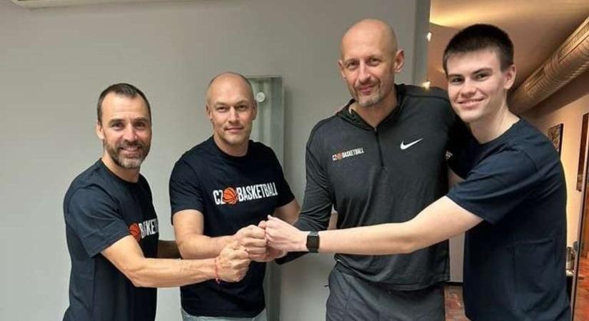 A válogatott szakmai stábjának tagja lett az ASE örökös bajnoka