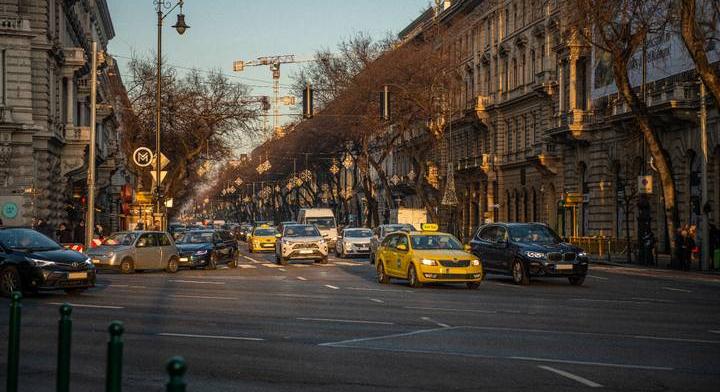 Veszély az utakon: erre minden autósnak érdemes figyelnie a napokban