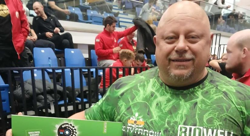 Hatodszor a világ tetején és nincs megállás