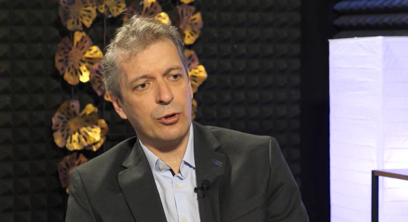 Közeledik a bértranszparencia – a cégek versenyt futnak az idővel