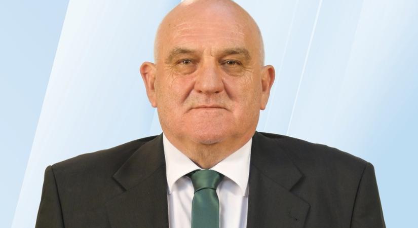 Ugyan kivizsgálták, de nem állapítottak meg méltatlanságot Varga Jenő, sárvári önkormányzati képviselővel szemben
