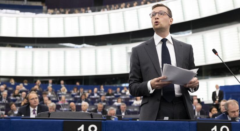 Eljött a konzervatívok ideje: Marine Le Pen jelöltje a legesélyesebb a 2027-es francia elnökválasztáson