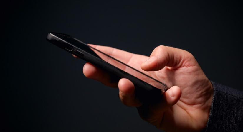 20 év után keresi első szerelmét egy férfi, hogy visszafizesse neki a kölcsönt