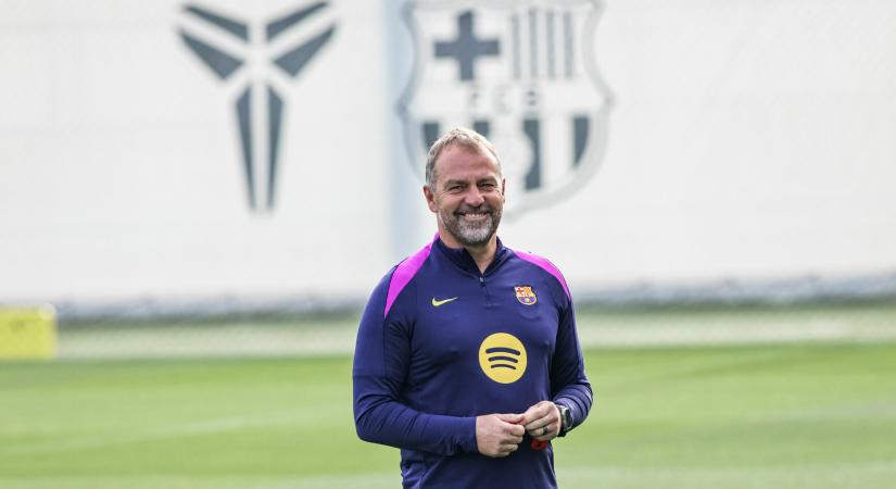 Két visszatérőt köszöntöttek a Barca edzésén
