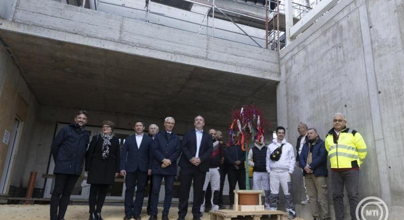 Soltész Miklós: az elmúlt évek során 4000 templom újult meg és 200 épült a Kárpát-medencében