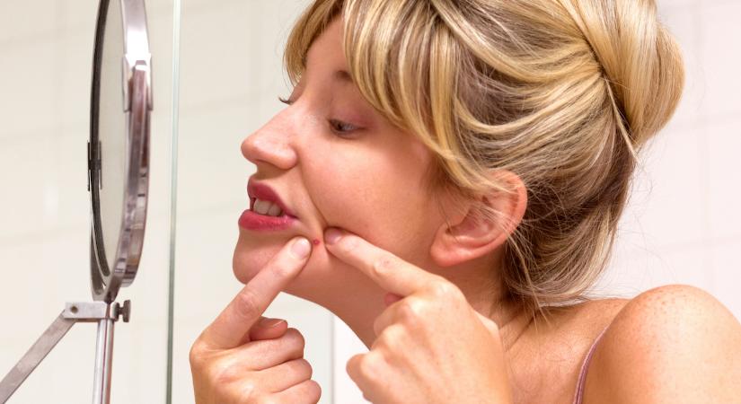 Ezért nem szabad soha kinyomnod egy pattanást a halál háromszögében