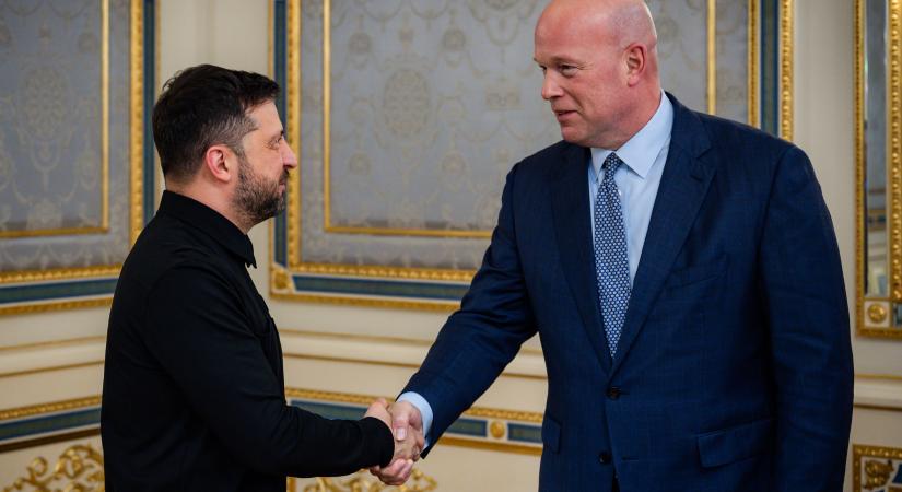 Az USA NATO-nagykövete Kijevben: ennek az értelmetlen háborúnak véget kell vetni Trump útmutatása szerint