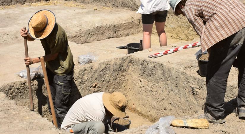 Régészeti előadás Kökénydombról