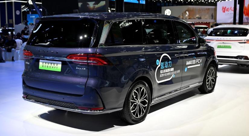 Elképesztő interjú leplezi le, hogyan játssza át a klímaideológia az európai ipart Kínának