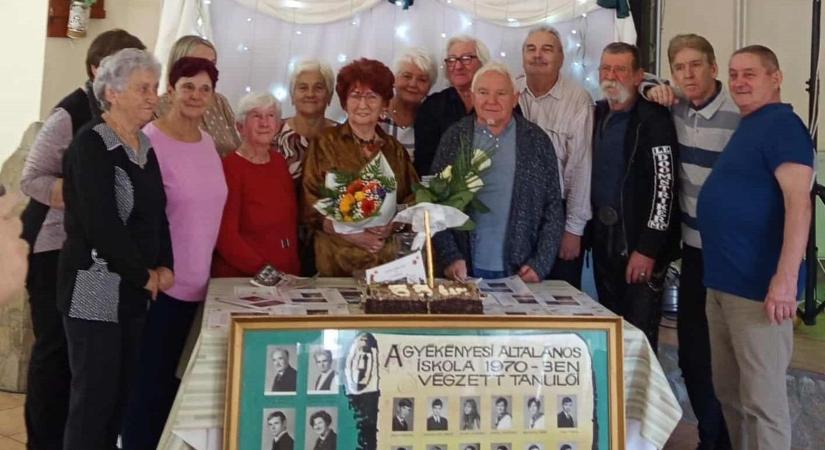 55 év után látták viszont egymást