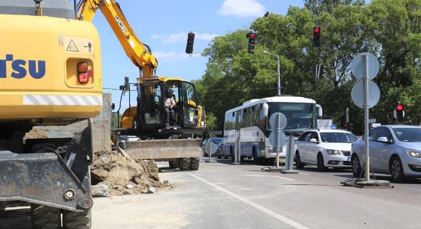 Ezt a listát várták a hajdú-bihari autósok! Olyat húznak a közlekedésben, hogy Debrecentől Újfaluig megérzik