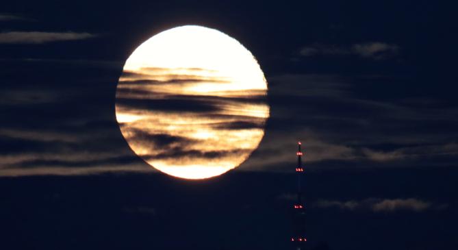 Szerda este ismét telihold ragyog le ránk