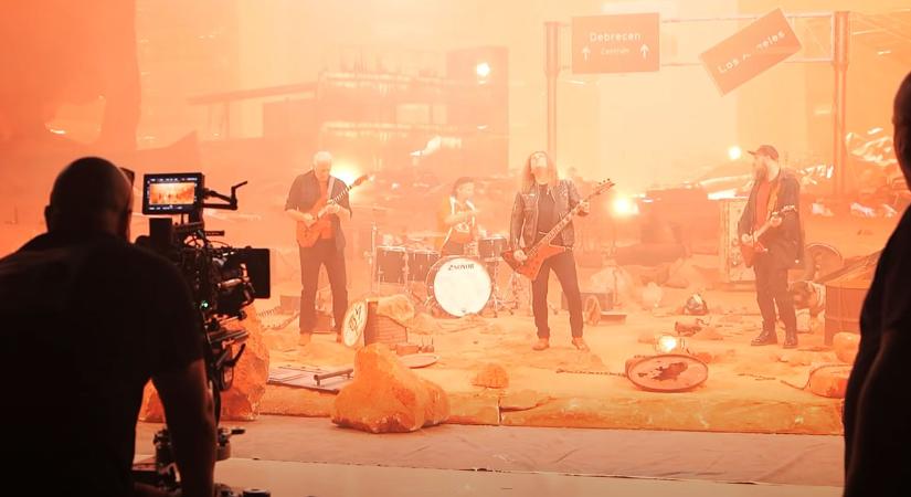 Jön a Tankcsapda új dala az ország egyik legjobb gitárosával – videóval