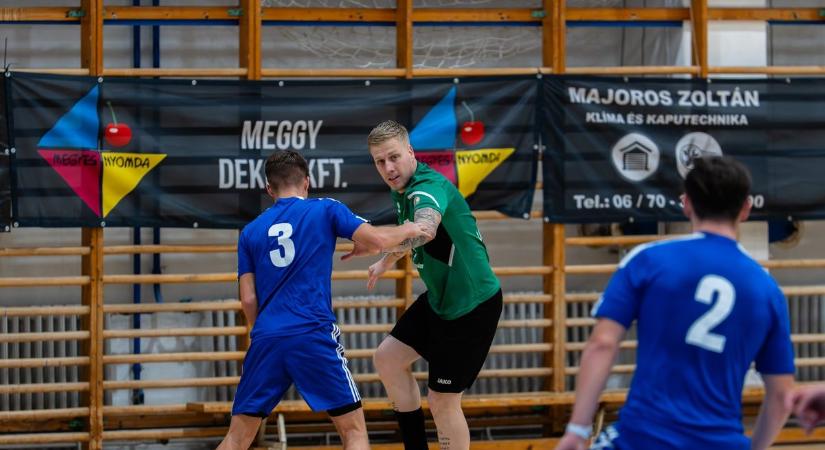 Kiadós vereséget szenvedett az NNC Frogs a Kincsem vendégeként