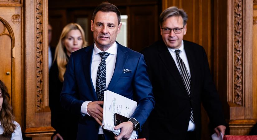 Jöhet a 13. havi bér az egyik ágazatban, bejelentést tett a miniszter