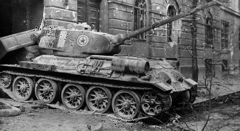 Eltiporta a kommunista hatalom a magyar forradalmat: ezért Nemzeti Gyásznap november 4.