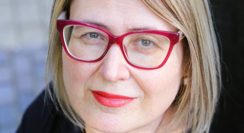 Mesélni: hivatás és küldetés – a Mesélő Pedagógus és Könyvtáros Díj zsűritagjai válaszolnak