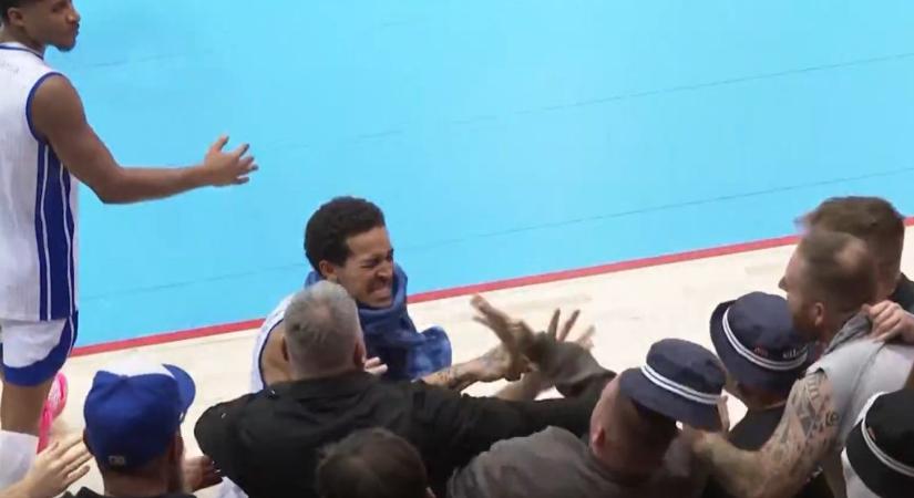 Klubja kivizsgálja, miért borult el a szurkolót megütő kosaras agya