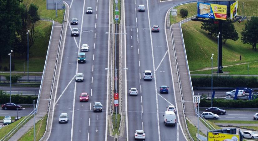 Több százezres bírság jár az autósoknak, ha ezt nem tartják be a jövőben