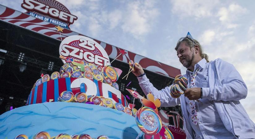 Gerendai Károly hivatalosan is átvette a Sziget vezetését