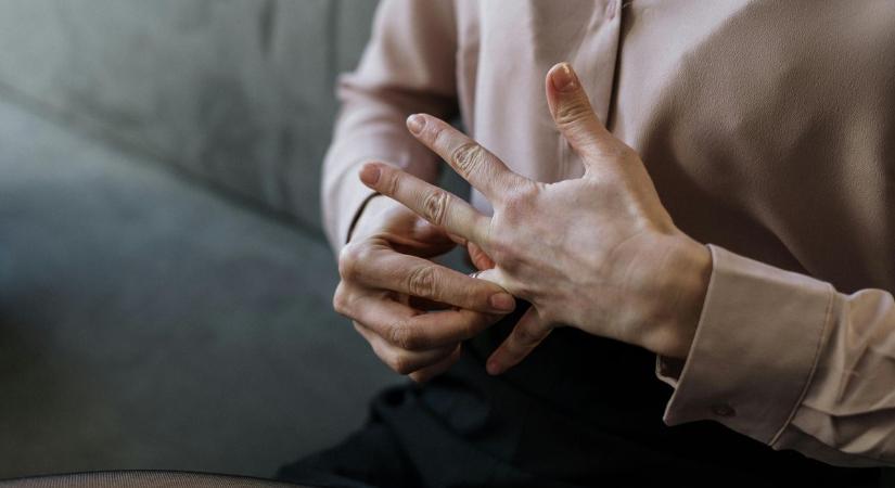 Itt a vége: beadta a válókeresetet a híres énekesnő