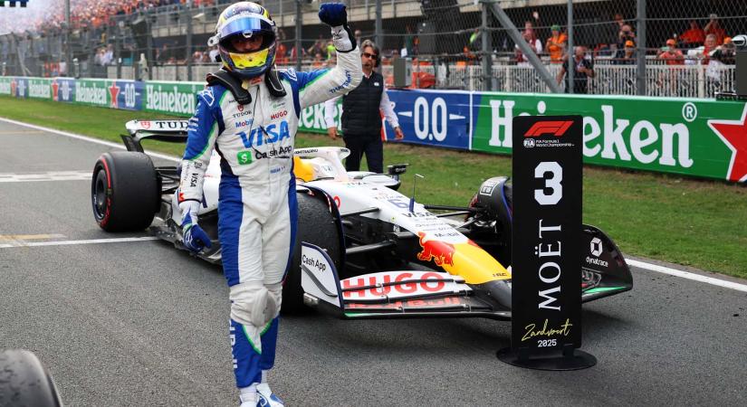 Brundle: „A Red Bull szerencsejátékot játszik a fiataljaival”