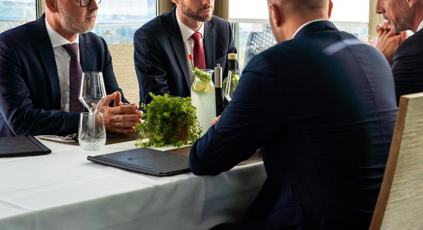 Az ellenzék olyan kormányprogramon dolgozik, amely „Szlovákia újraindítását szolgálja”