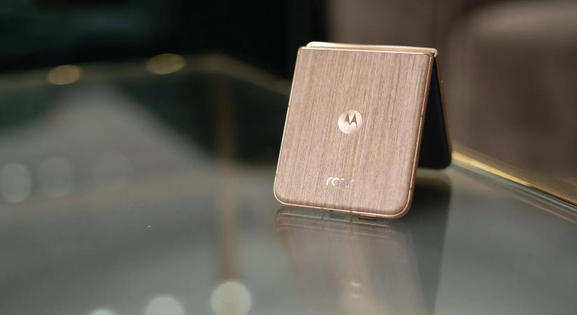 Tarol a Motorola a nyugat-európai foldable piacon