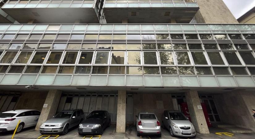 Alig találtuk meg Szeged legeldugottabb és legundorítóbb csomagautomatáját