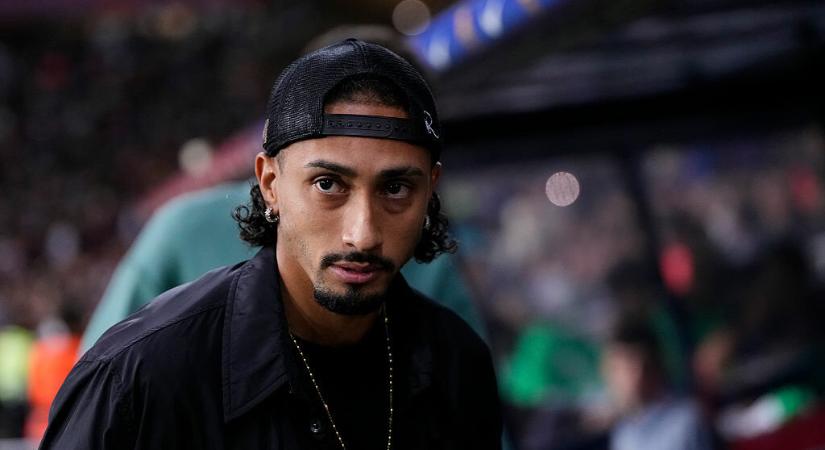 Raphinha a közösségi médiában fakadt ki az újabb mellőzésre