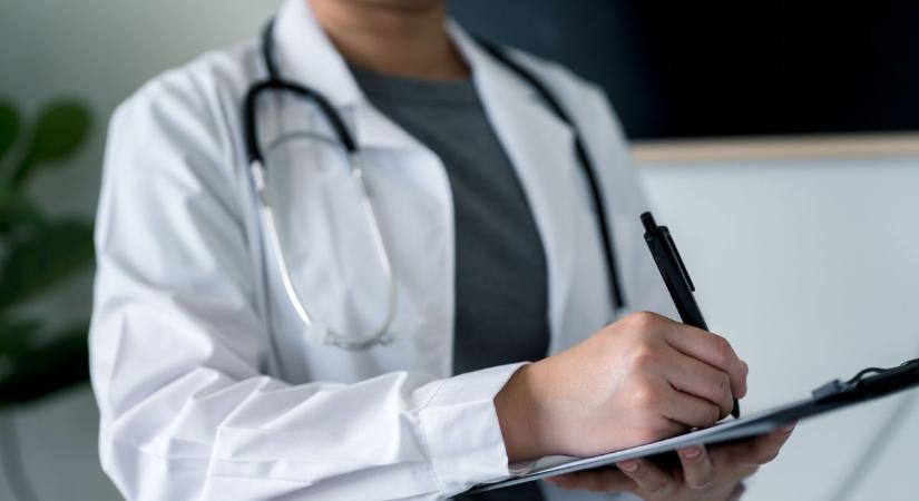 Nem perelhetik a jövőben a háziorvost az oltástagadók