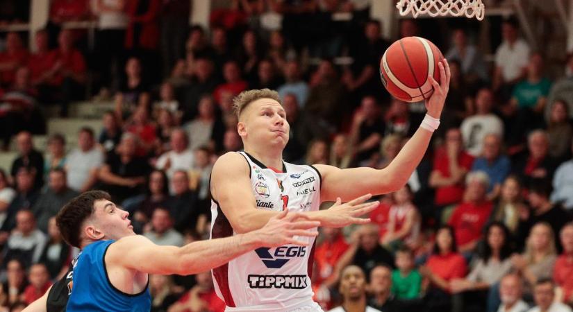 Egis Körmend: jön a zsinórban negyedik győzelem?