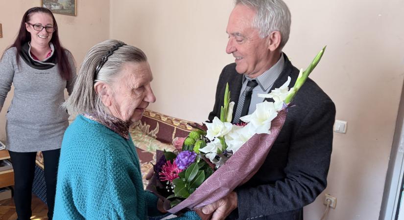 „A nyugalom a hosszú élet titka” – 90 éves lett Bohos Andrásné Irénke néni