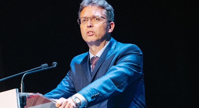 Feljelenti Dobrev Klárát Hankó Balázs