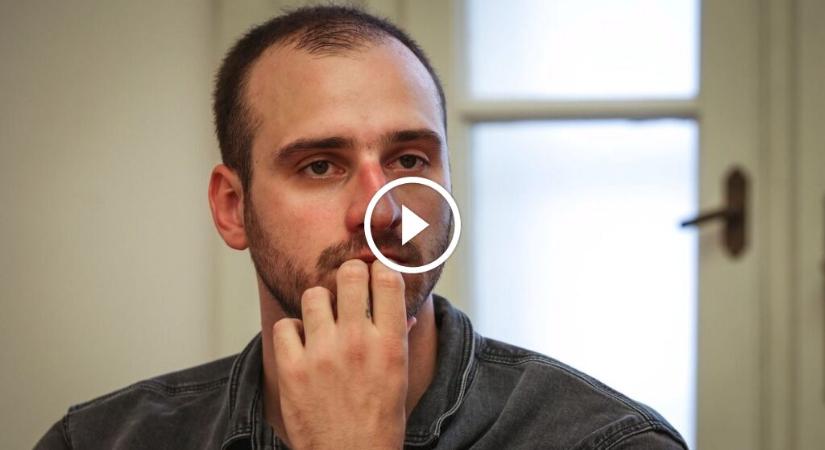 Brasch Bence kifakadt a TikTokon: Elmehet mindenki a büdös francba