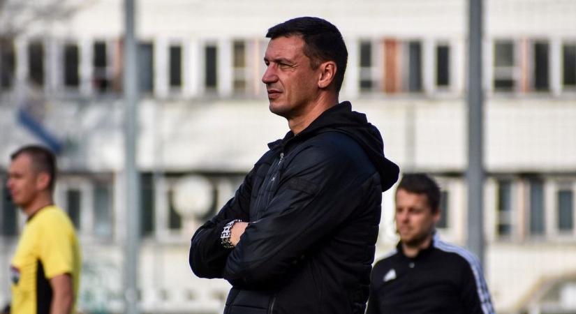 Robbant a bomba: elköszönt edzőjétől a Szentlőrinc