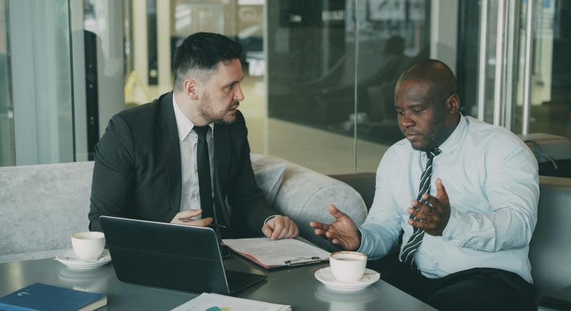 Egy hajszálon múlt a TON Strategy tőzsdei tagsága