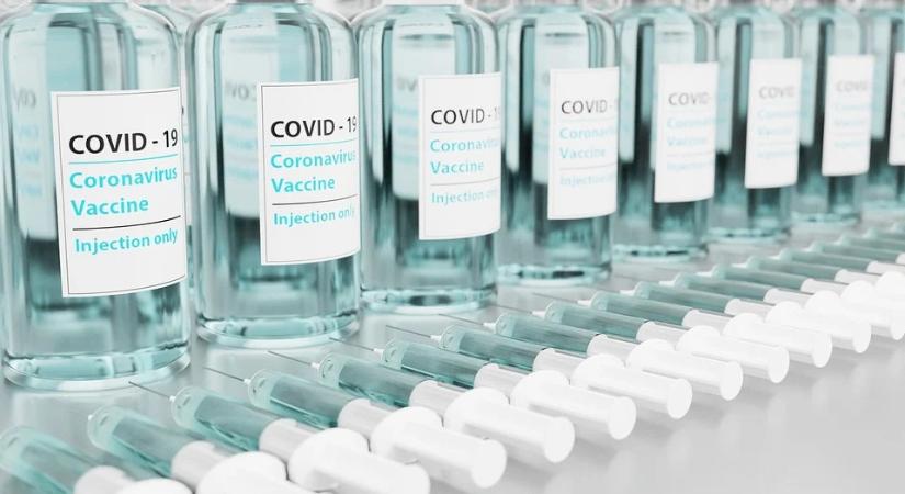 Két nagy cég sem tudja vállalni a szerződés szerinti vakcinaszállítást az EU-ba