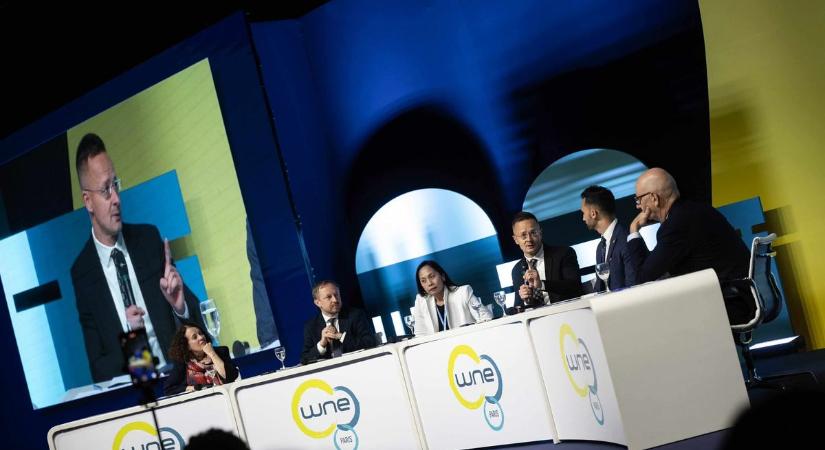 Szijjártó: a magyar nukleáris szaktudás exportja erősítheti a gazdaságot