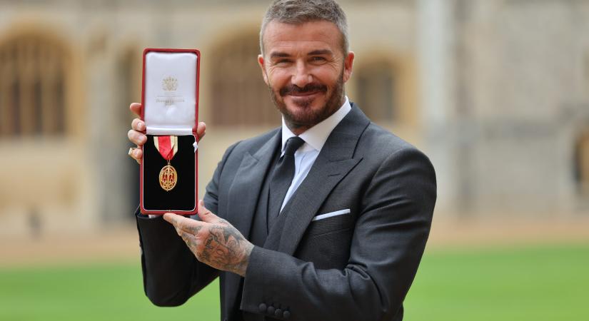David Beckhamet VÉGRE lovaggá ütötték 14 év várakozás után! – Videón a megható pillanatok
