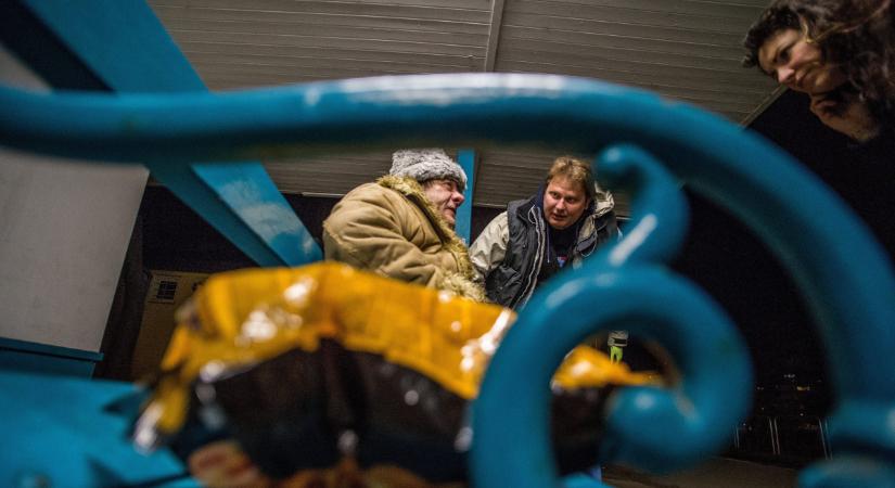 Menhely Alapítvány: már éjjel-nappal van krízisautó, és megnyitottak az időszakos férőhelyek