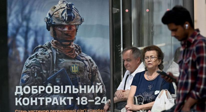 Hihetetlen, mennyi pénzzel szúrja ki Ukrajna azok szemét, akik önként mennének a frontra