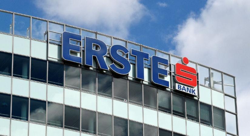 Brutális leállásra készül az Erste Bank: fontos szolgáltatások szünetelnek órákon át, utalni sem lehet majd